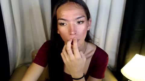 HI its me youre lovely MICHAELA  online show from November 19, 2025, 6:57 am