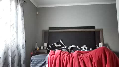 hotmrandmrscouple online show from December 23, 2025, 3:48 am