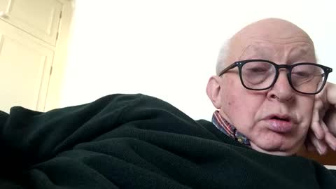 Snapshot of hotmuff99 chatting on January 7, 2025, 12:52 pm hotmuff99 online show from January 7, 2025, 12:52 pm