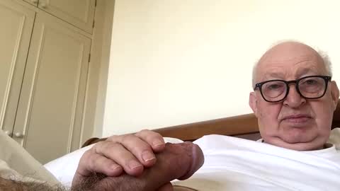 Snapshot of hotmuff99 chatting on February 22, 2025, 9:01 am hotmuff99 online show from February 22, 2025, 9:01 am