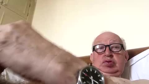 Snapshot of hotmuff99 chatting on March 8, 2025, 8:55 am hotmuff99 online show from March 8, 2025, 8:55 am