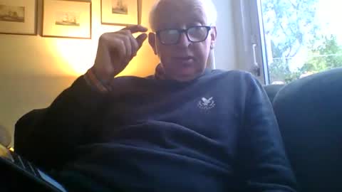 Snapshot of hotmuff99 chatting on November 3, 2025, 2:18 pm hotmuff99 online show from November 3, 2025, 2:18 pm