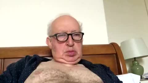 Snapshot of hotmuff99 chatting on November 12, 2025, 8:48 am hotmuff99 online show from November 12, 2025, 8:48 am