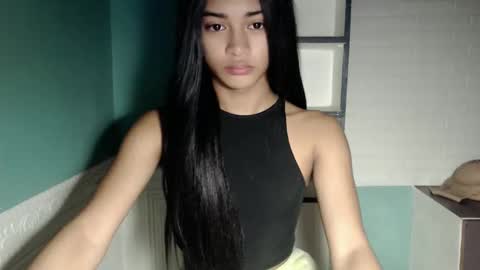 Suzete online show from November 20, 2025, 2:45 am