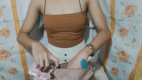 hottie_horny_exoticpussyx online show from November 5, 2025, 11:05 pm