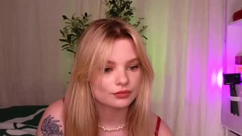 Snapshot of hottie_jane chatting on March 7, 2025, 8:33 pm Jane  online show from March 7, 2025, 8:33 pm