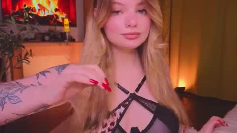 Snapshot of hottie_jane chatting on November 7, 2025, 2:50 pm Jane online show from November 7, 2025, 2:50 pm