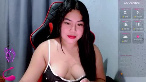 Snapshot of hottie_sexyslut chatting on October 17, 2025, 5:26 pm Rinkashi online show from October 17, 2025, 5:26 pm