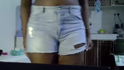 vera online show from November 11, 2025, 7:36 pm