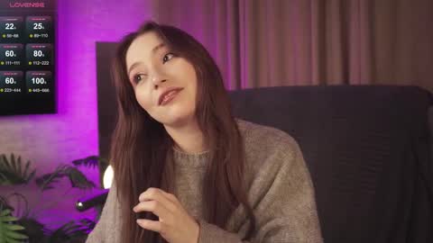 Snapshot of hottpeachh chatting on December 2, 2025, 4:35 pm hottpeachh online show from December 2, 2025, 4:35 pm