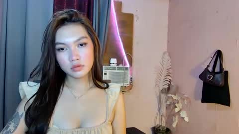 Snapshot of hotty_cassie chatting on October 2, 2025, 9:38 am cassie online show from October 2, 2025, 9:38 am