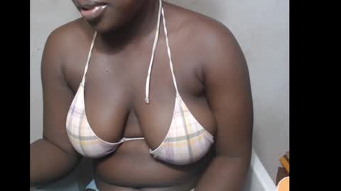 hottylissa1 online show from December 4, 2025, 8:28 pm