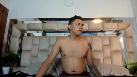   online show from November 6, 2025, 12:17 pm