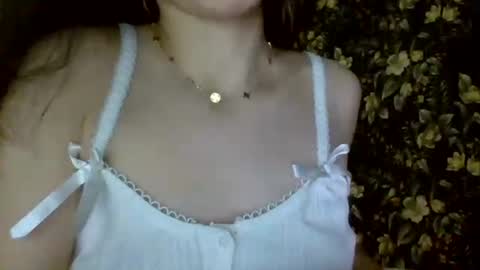 Snapshot of hotwinterxx chatting on February 20, 2025, 6:35 pm Hotwixx online show from February 20, 2025, 6:35 pm