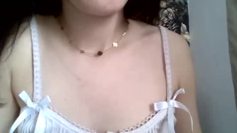 Snapshot of hotwinterxx chatting on March 6, 2025, 1:24 pm Hotwixx online show from March 6, 2025, 1:24 pm