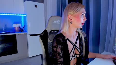 Snapshot of hotyplays chatting on February 1, 2025, 10:34 pm Susan online show from February 1, 2025, 10:34 pm