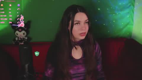 Snapshot of howtomeow chatting on September 19, 2025, 5:46 pm Mia online show from September 19, 2025, 5:46 pm