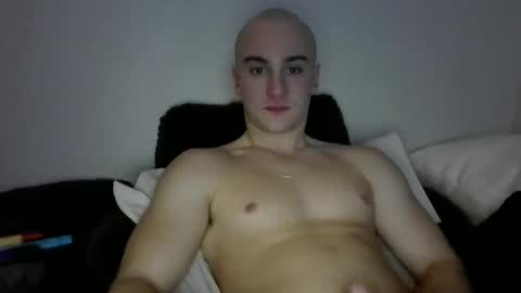 Snapshot of hshg123 chatting on November 30, 2025, 6:50 am hshg123 online show from November 30, 2025, 6:50 am