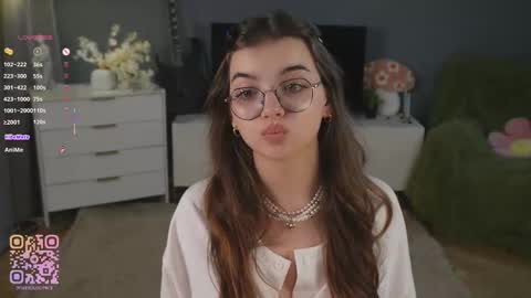 Diane online show from October 19, 2025, 8:20 pm