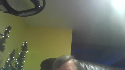 Snapshot of huckfinn1976 chatting on January 13, 2025, 1:39 pm huckfinn1976 online show from January 13, 2025, 1:39 pm