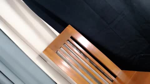 gemma online show from November 10, 2025, 6:07 pm