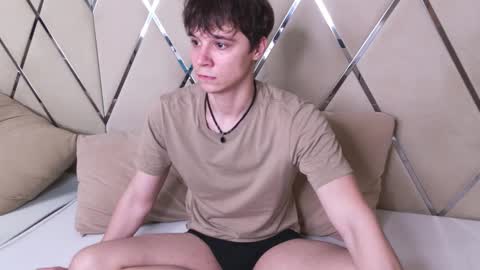 ANTHONY online show from October 26, 2025, 4:40 am