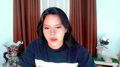 Snapshot of hugecock_nathalie15 chatting on September 25, 2025, 11:47 am nathalie online show from September 25, 2025, 11:47 am