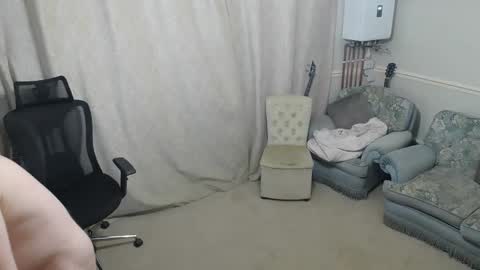 hugedick1965 online show from December 18, 2025, 10:49 pm