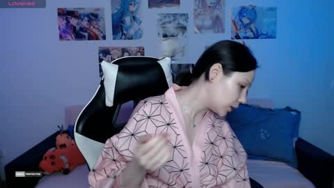 HugoMin online show from December 21, 2024, 9:25 pm