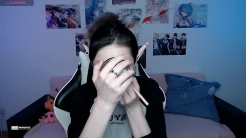 HugoMin online show from December 25, 2024, 12:37 am