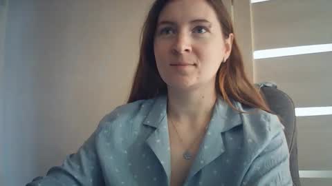 HumpyGrey online show from October 24, 2025, 10:11 am