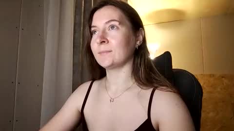 HumpyGrey online show from November 18, 2025, 5:39 pm