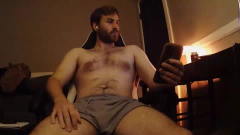 Snapshot of hungbro_420 chatting on December 16, 2025, 12:26 am hungbro_420 online show from December 16, 2025, 12:26 am