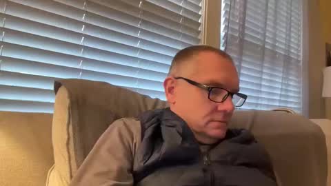 AARON online show from November 20, 2025, 1:22 pm