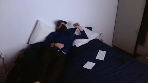 Snapshot of hunguncut_7k chatting on December 14, 2025, 3:34 am king Hung Uncut online show from December 14, 2025, 3:34 am