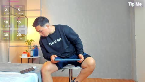 hunk_ryan online show from December 31, 2024, 12:46 pm