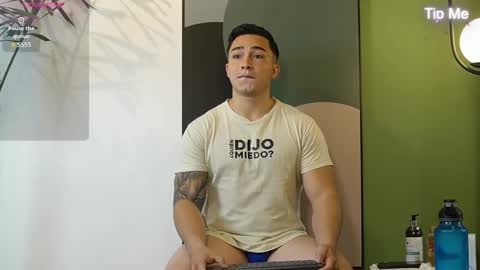 hunk_ryan online show from February 20, 2025, 9:22 am