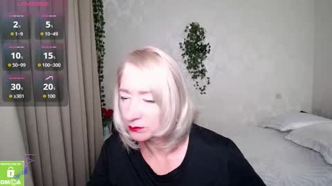 Snapshot of hunters_woman chatting on September 9, 2025, 4:50 pm Irena online show from September 9, 2025, 4:50 pm