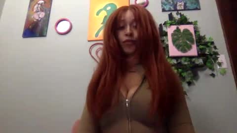 Snapshot of hunyybunz chatting on January 19, 2025, 10:49 pm Goddess Hunyy online show from January 19, 2025, 10:49 pm