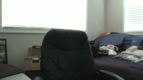 Snapshot of hurricanerodzilla chatting on December 28, 2024, 4:09 pm hurricanerodzilla online show from December 28, 2024, 4:09 pm