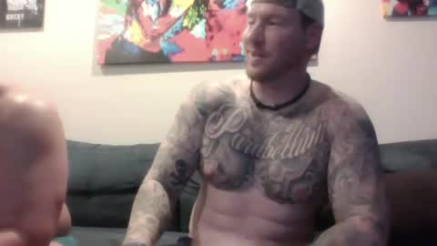 Snapshot of hurricanerodzilla chatting on January 9, 2025, 1:29 am hurricanerodzilla online show from January 9, 2025, 1:29 am