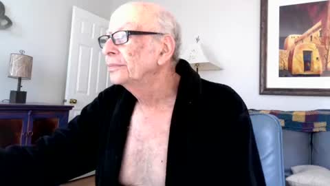 Snapshot of i12cuu12c2 chatting on October 11, 2025, 1:53 pm i12cuu12c2 online show from October 11, 2025, 1:53 pm