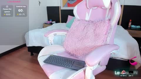 Snapshot of i_am_karoll chatting on September 12, 2025, 7:47 pm karoll online show from September 12, 2025, 7:47 pm