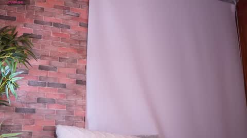 Snapshot of i_am_lucy1 chatting on February 8, 2025, 9:03 am Lucy online show from February 8, 2025, 9:03 am