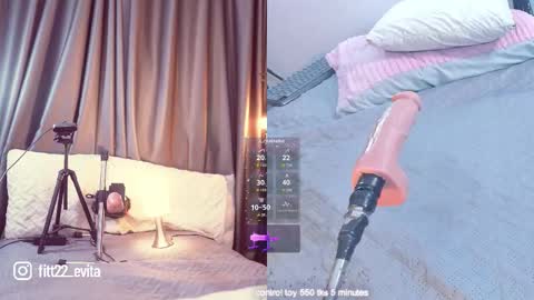 Snapshot of i_am_lucy1 chatting on September 13, 2025, 9:42 am Lucy online show from September 13, 2025, 9:42 am