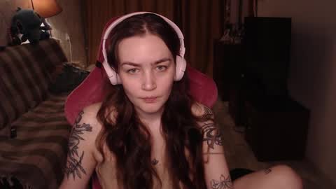 Snapshot of i_love_icecream chatting on January 13, 2025, 5:33 pm elisabeth online show from January 13, 2025, 5:33 pm