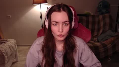 Snapshot of i_love_icecream chatting on February 17, 2025, 3:53 pm elisabeth online show from February 17, 2025, 3:53 pm