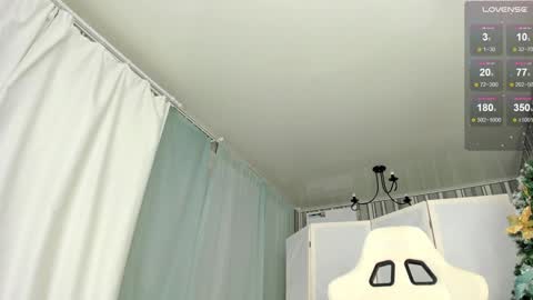 Snapshot of i_want_you_eva chatting on January 21, 2025, 4:37 pm HiI am EvaPVT is open online show from January 21, 2025, 4:37 pm