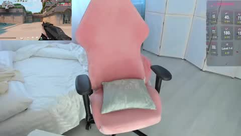 HiI am  EvaPVT is open  online show from February 18, 2025, 11:00 am