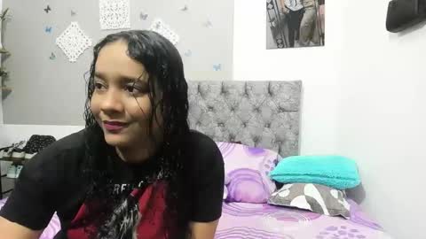 Snapshot of iam_mai chatting on March 12, 2025, 3:35 am iam_mai online show from March 12, 2025, 3:35 am